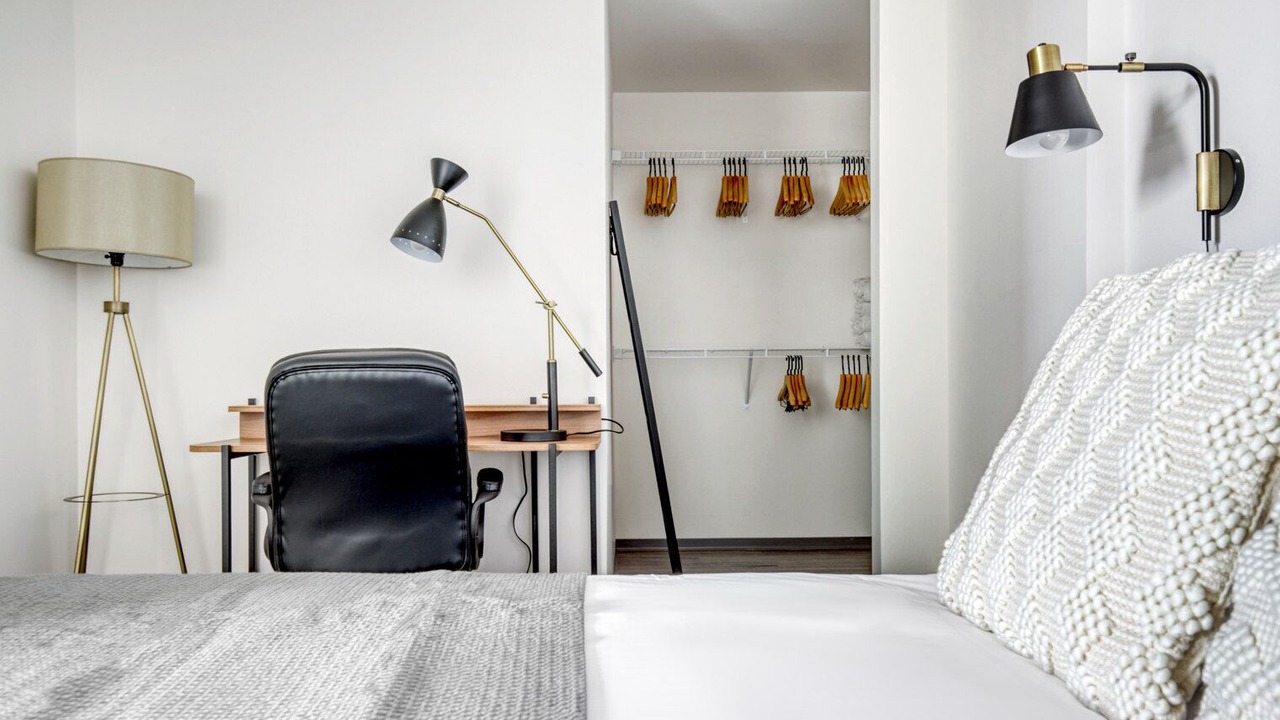 Photo of Bedroom in Logan Square