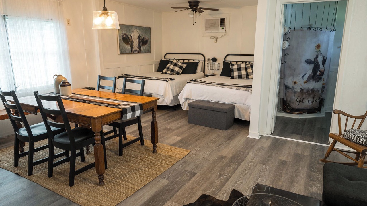 Photo of Bedroom in Round Top