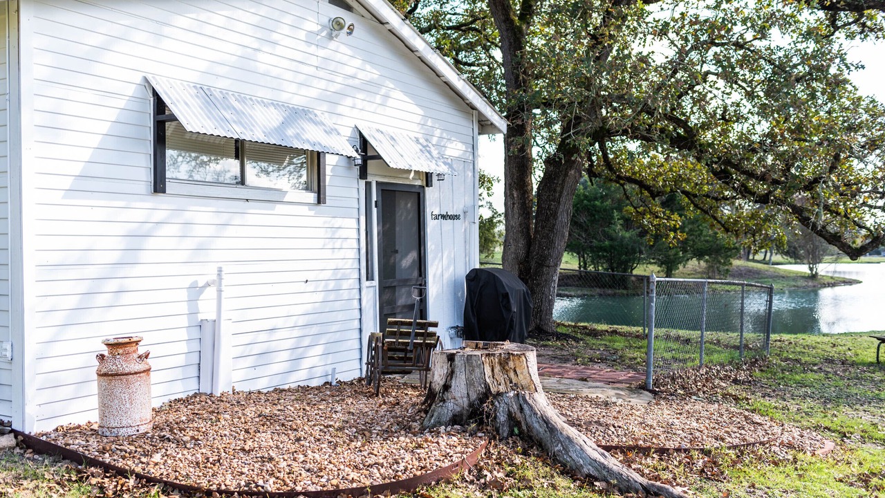 Photo of Outdoor in Round Top