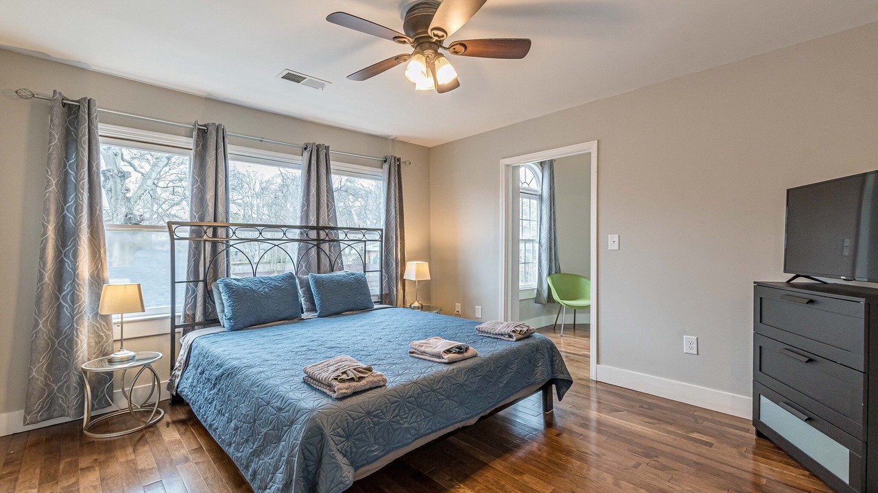 Photo of Bedroom in West End