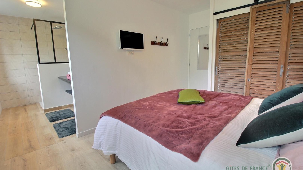 Photo of Bedroom in Penvenan