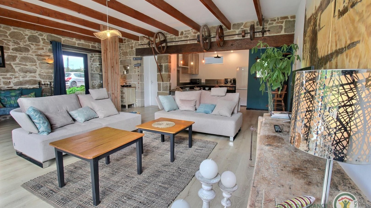 Photo of Livingroom in Penvenan