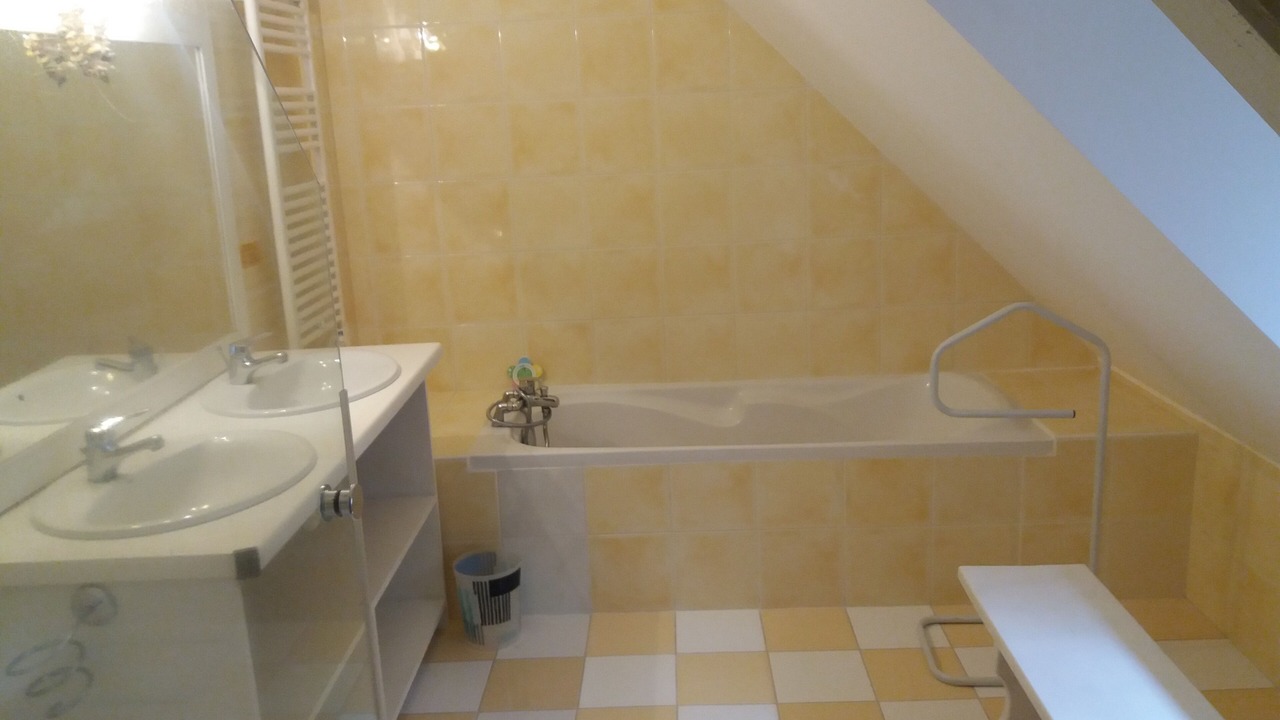 Photo of Bathroom in Saint-Nazaire