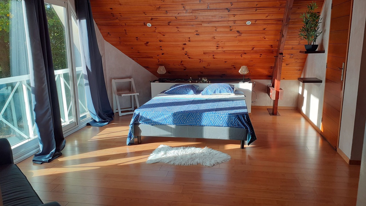 Photo of Bedroom in Saint-Nazaire