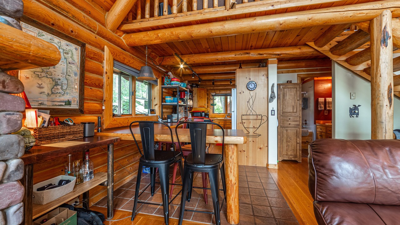 Photo of Others in Finley Point