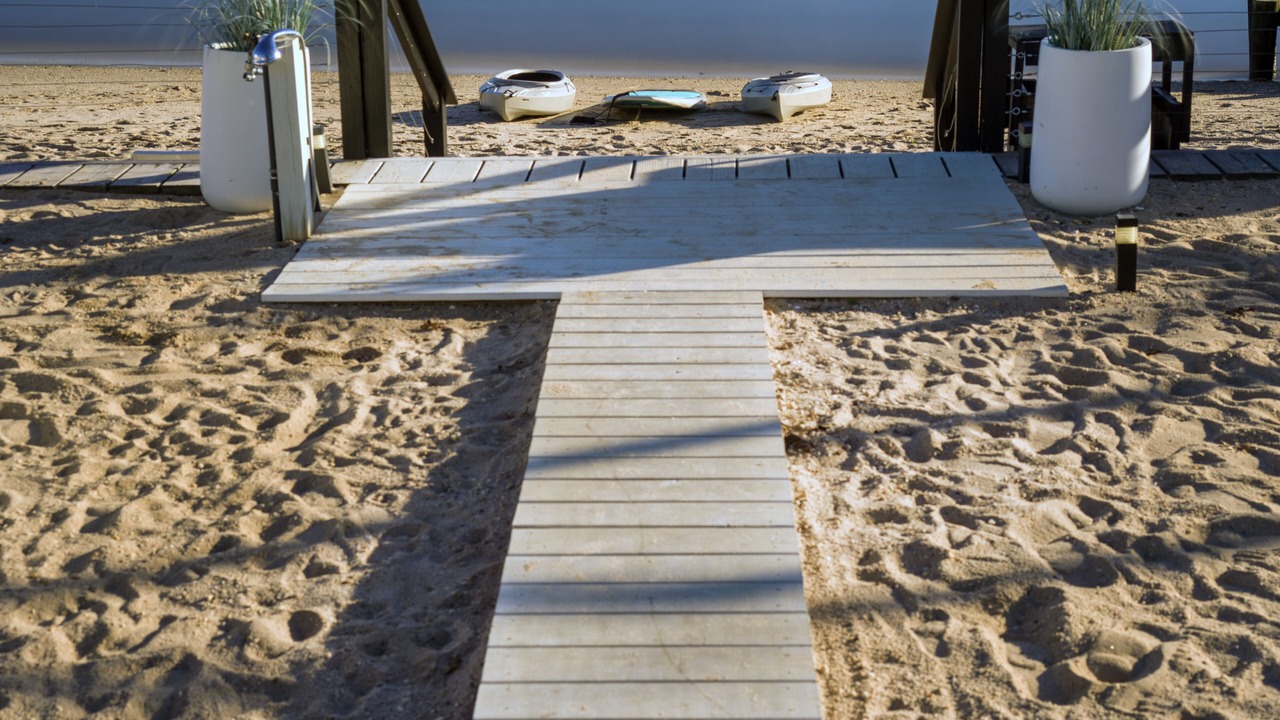 Photo of Others in Aquebogue