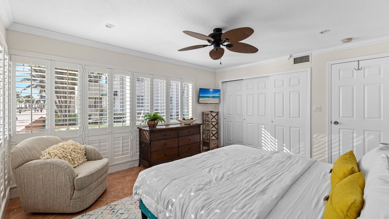 Photo of Bedroom in Hollywood