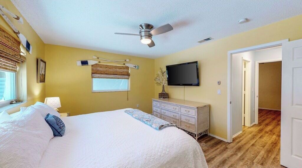Photo of Bedroom in Laurel