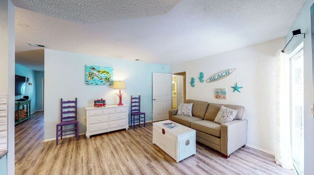 Photo of Livingroom in Laurel