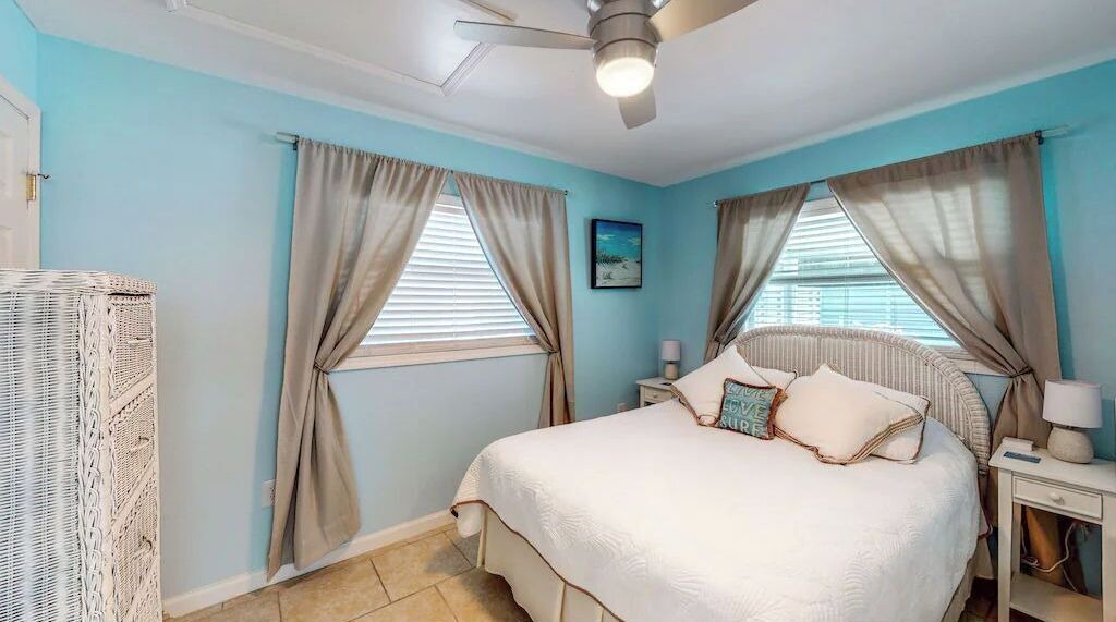 Photo of Bedroom in Laurel