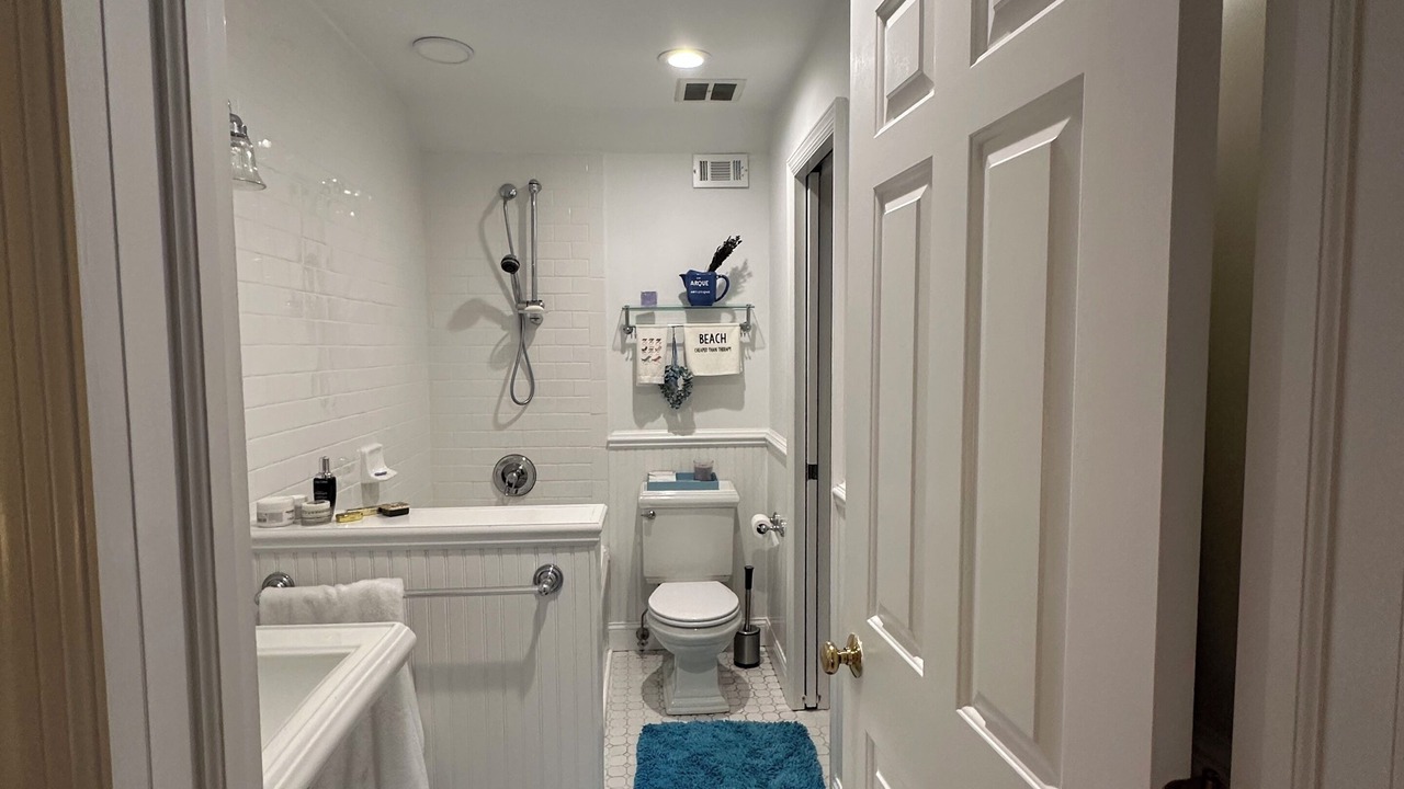 Photo of Bathroom in Village of Southampton