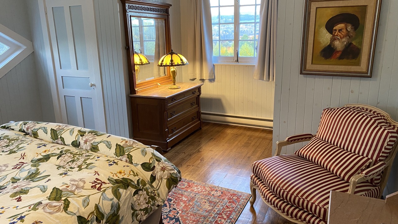 Photo of Bedroom in La Malbaie