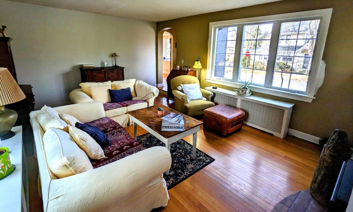 Photo of Livingroom in Kingston
