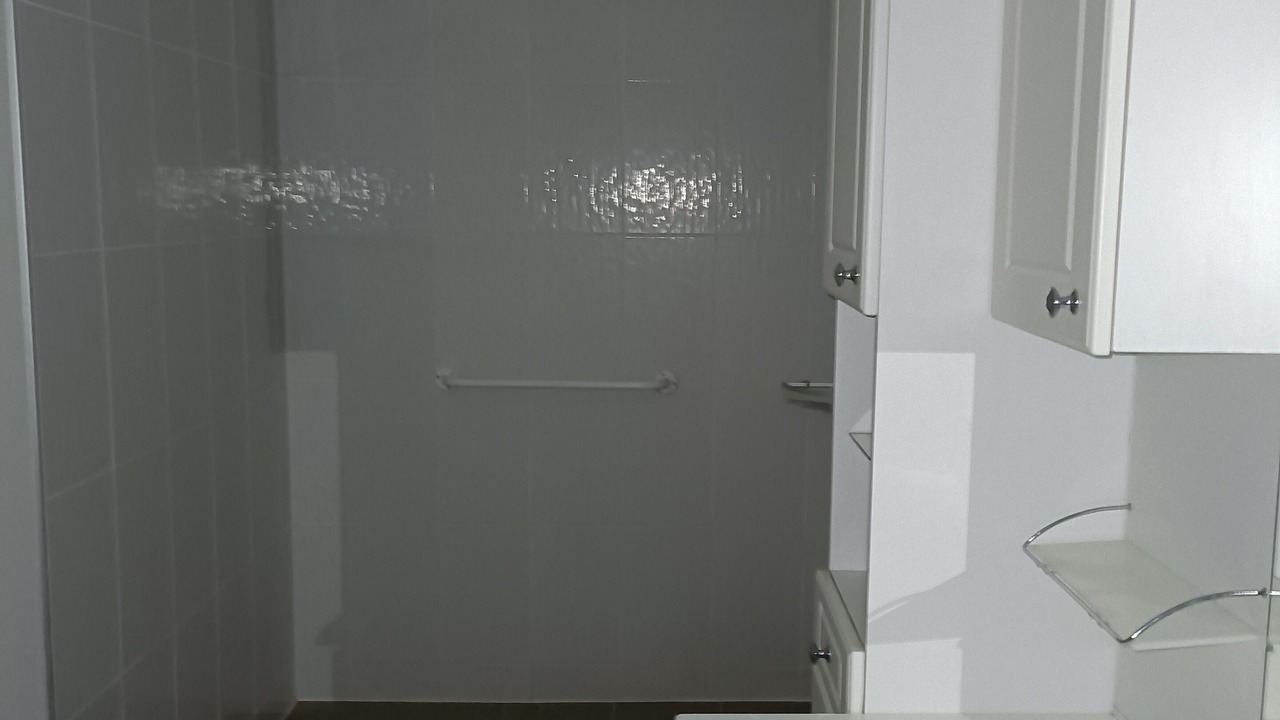 Photo of Bathroom in Chein-Dessus