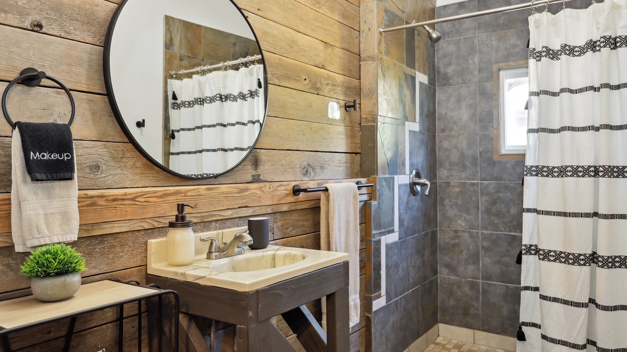 Photo of Bathroom in White Salmon