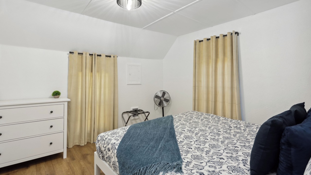 Photo of Bedroom in White Salmon