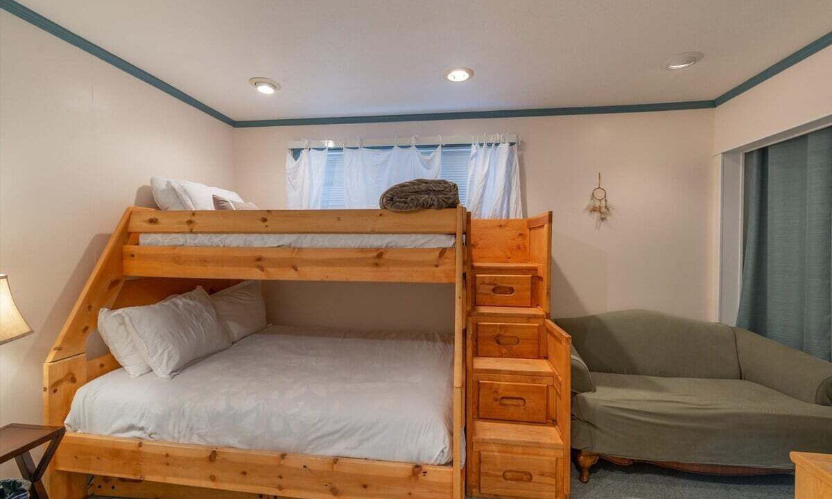 Photo of Bedroom in Brockway