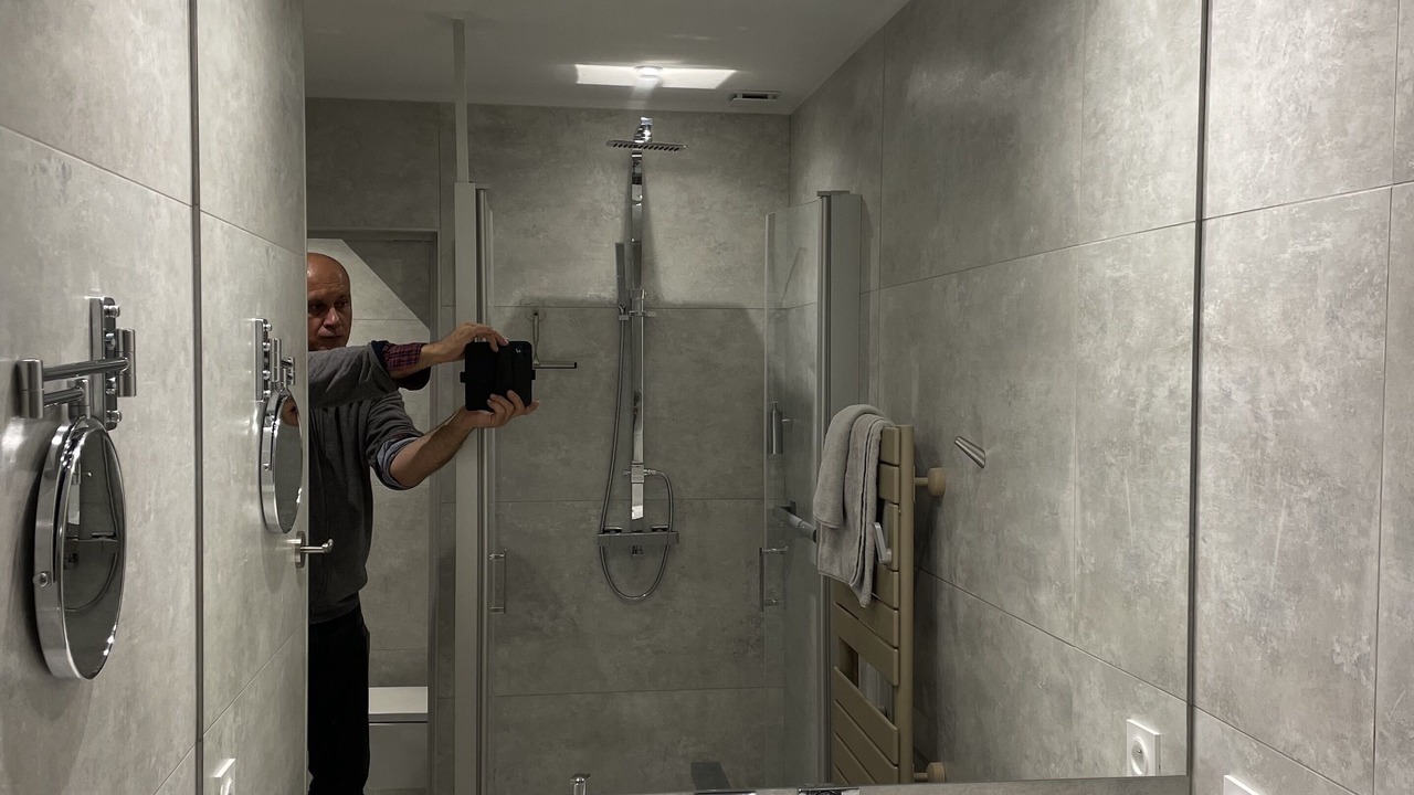 Photo of Bathroom in Durtal