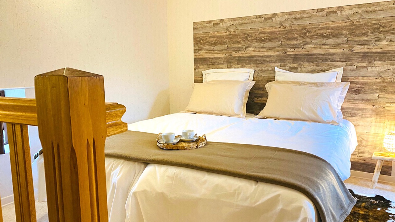 Photo of Bedroom in Saint-Bonnet-de-Rochefort