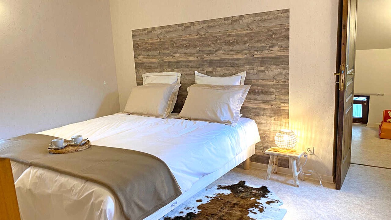 Photo of Bedroom in Saint-Bonnet-de-Rochefort