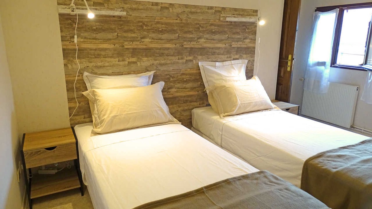 Photo of Bedroom in Saint-Bonnet-de-Rochefort