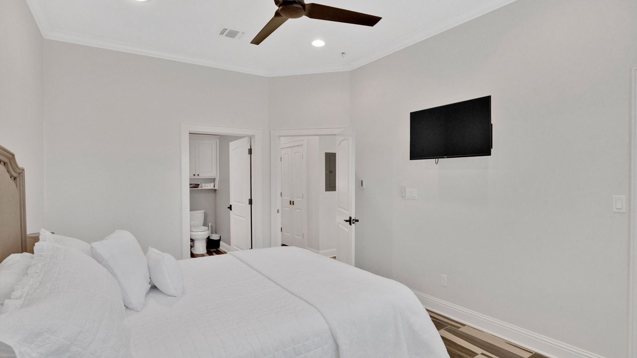 Photo of Bedroom in Shreveport
