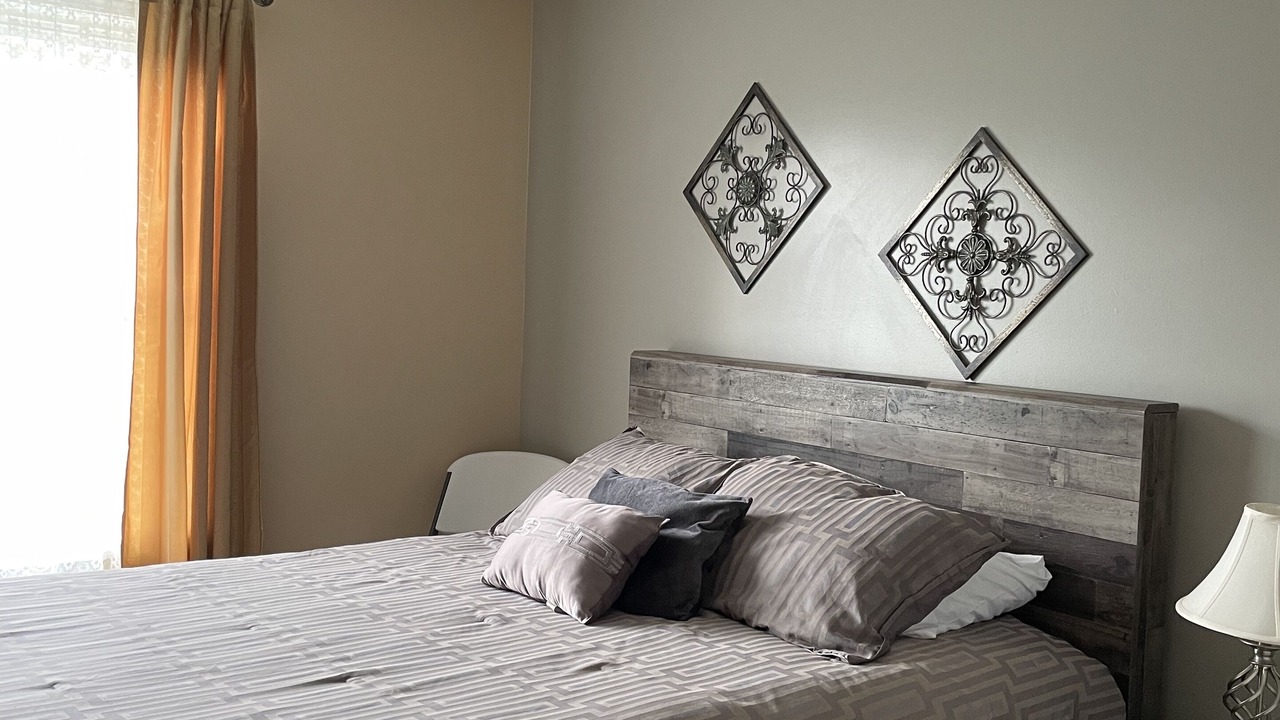 Photo of Bedroom in Oneonta