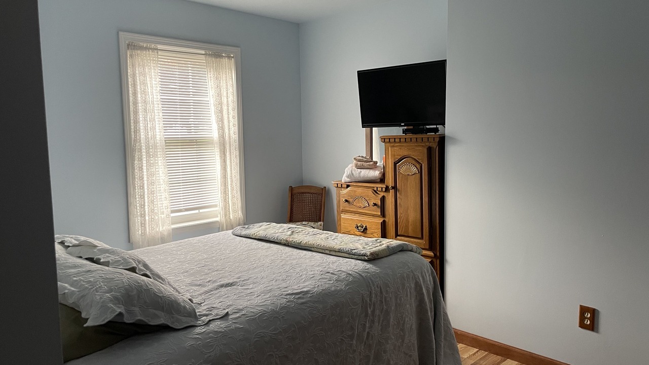 Photo of Bedroom in Oneonta