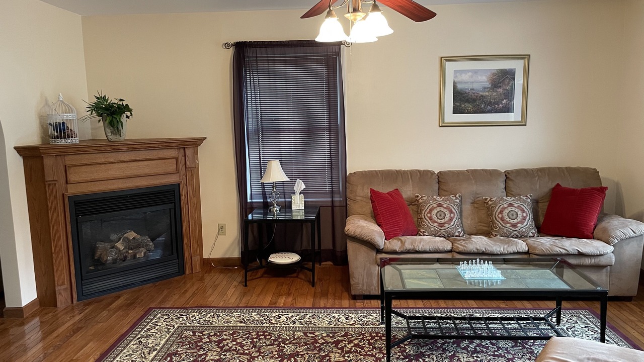 Photo of Livingroom in Oneonta