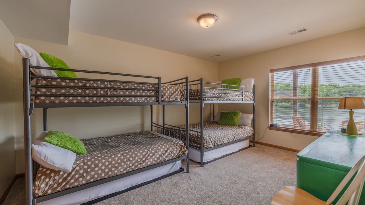 Photo of Bedroom in Innsbrook