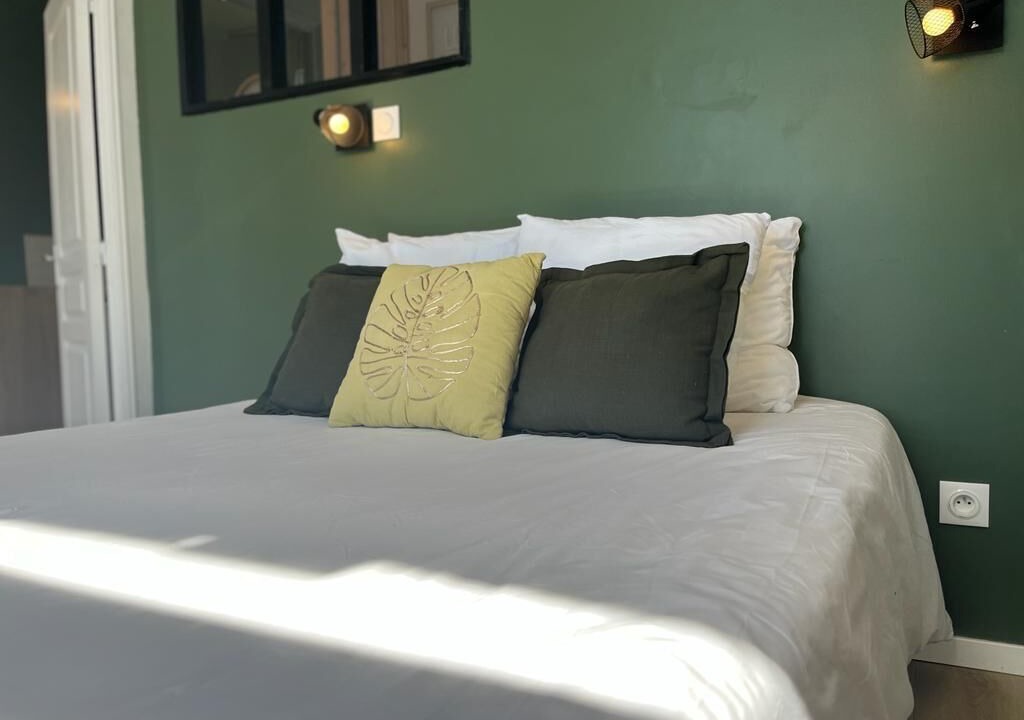 Photo of Bedroom in Valenciennes