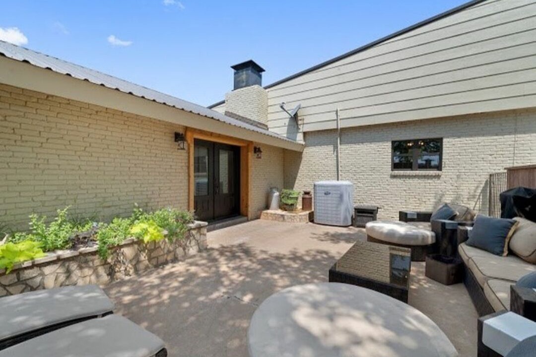 Photo of Patio Balcony in Stanton