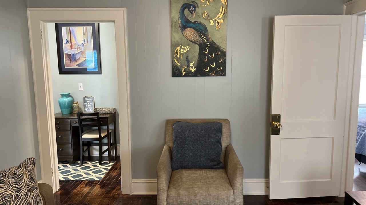Photo of Livingroom in Burlington