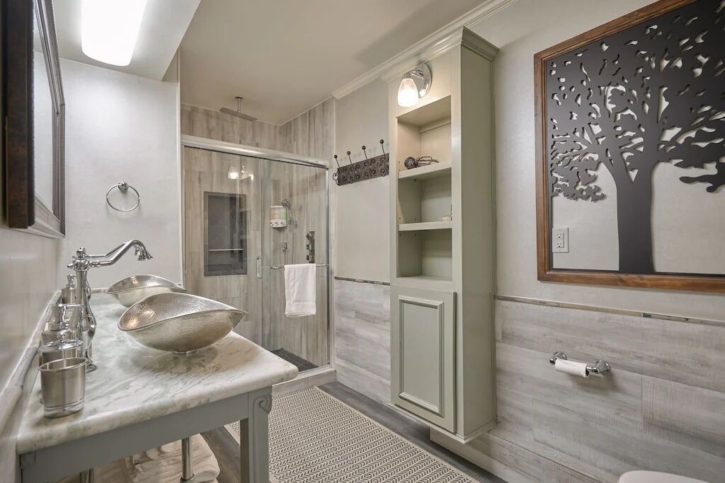 Photo of Bathroom in South Central Houston