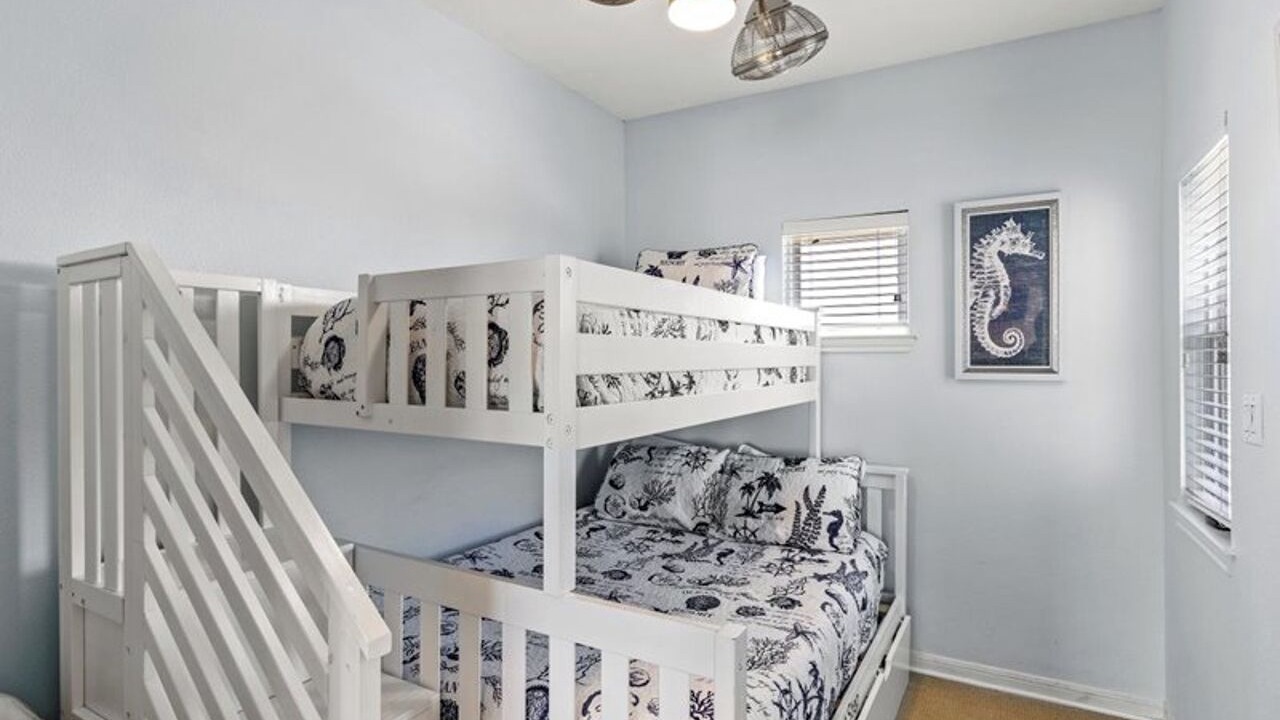 Photo of Bedroom in Galveston