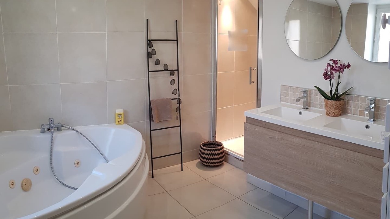 Photo of Bathroom in Jagny