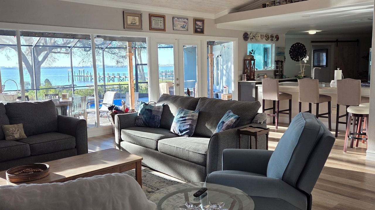 Photo of Livingroom in Charlotte Harbor