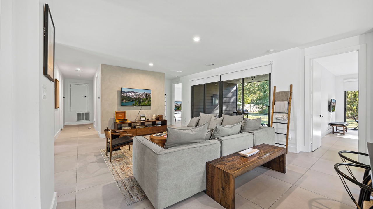 Photo of Livingroom in Conroe