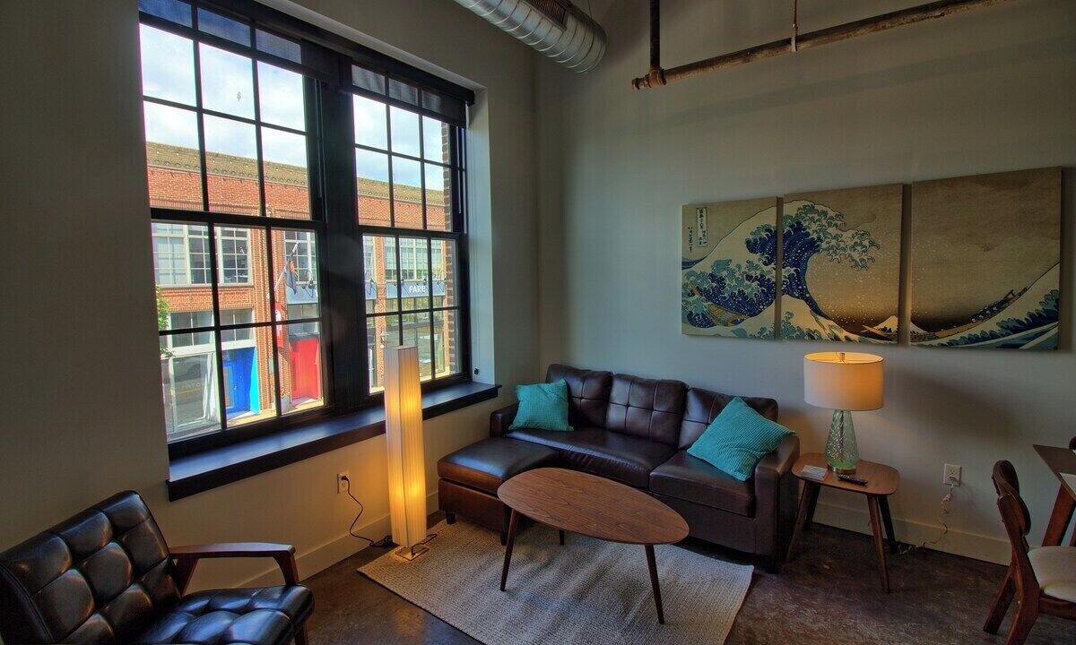 Photo of Livingroom in Midtown