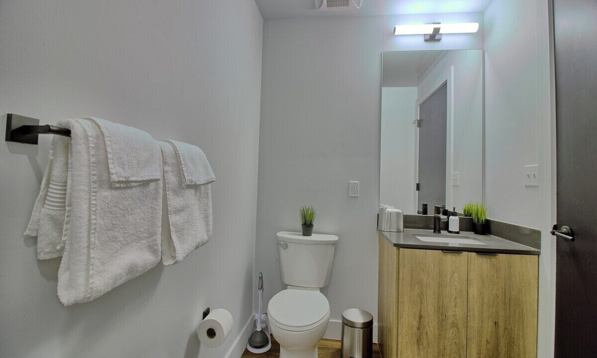 Photo of Bathroom in Midtown