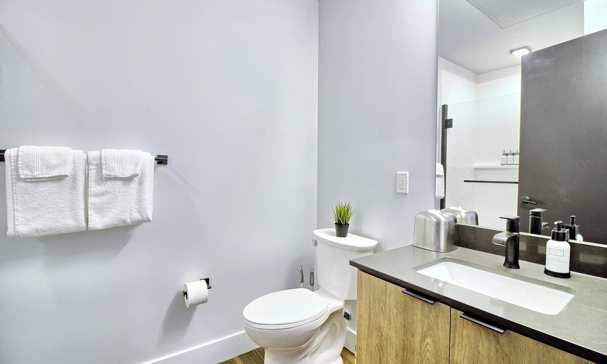 Photo of Bathroom in Midtown