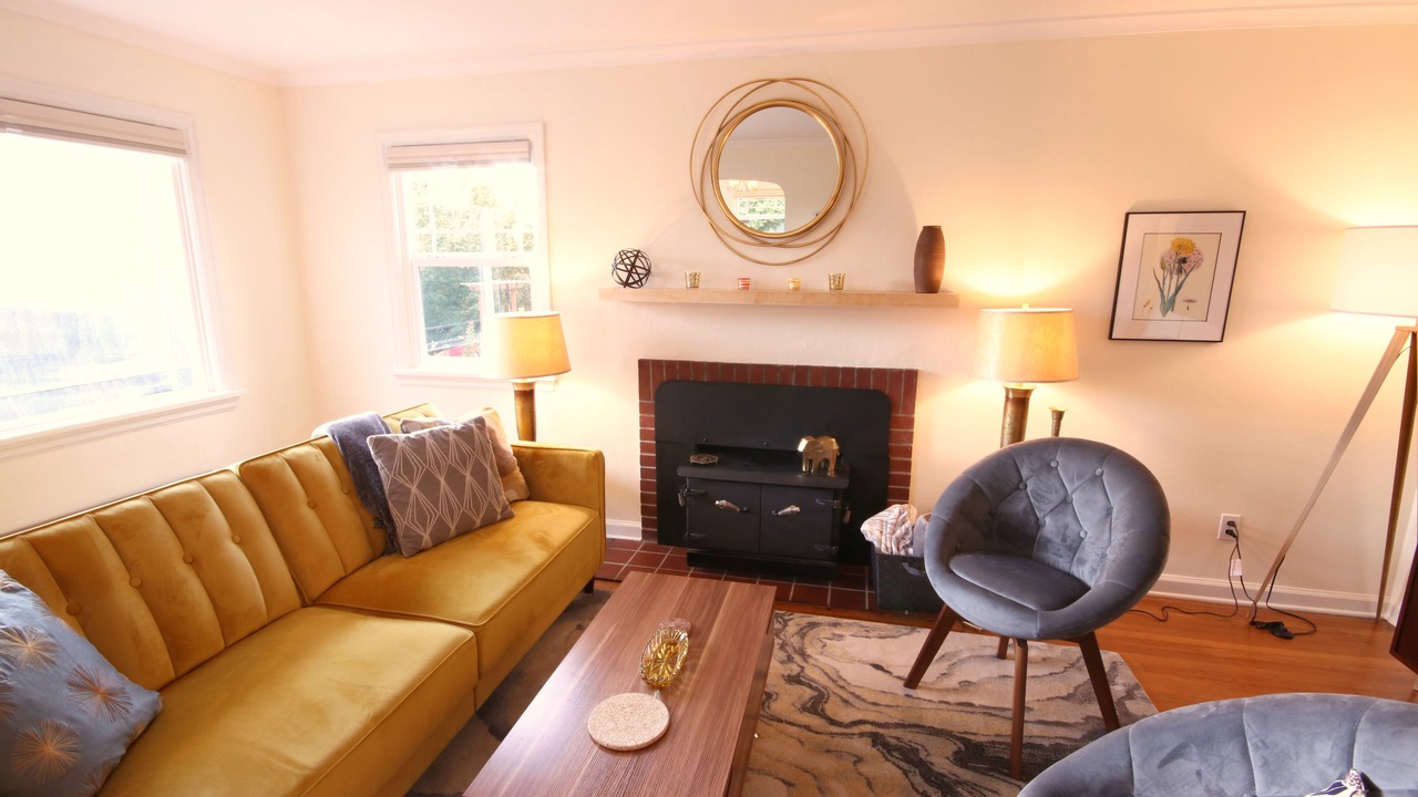 Photo of Livingroom in Roosevelt