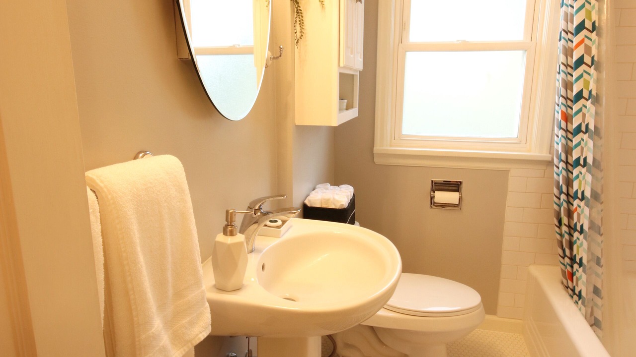 Photo of Bathroom in Roosevelt