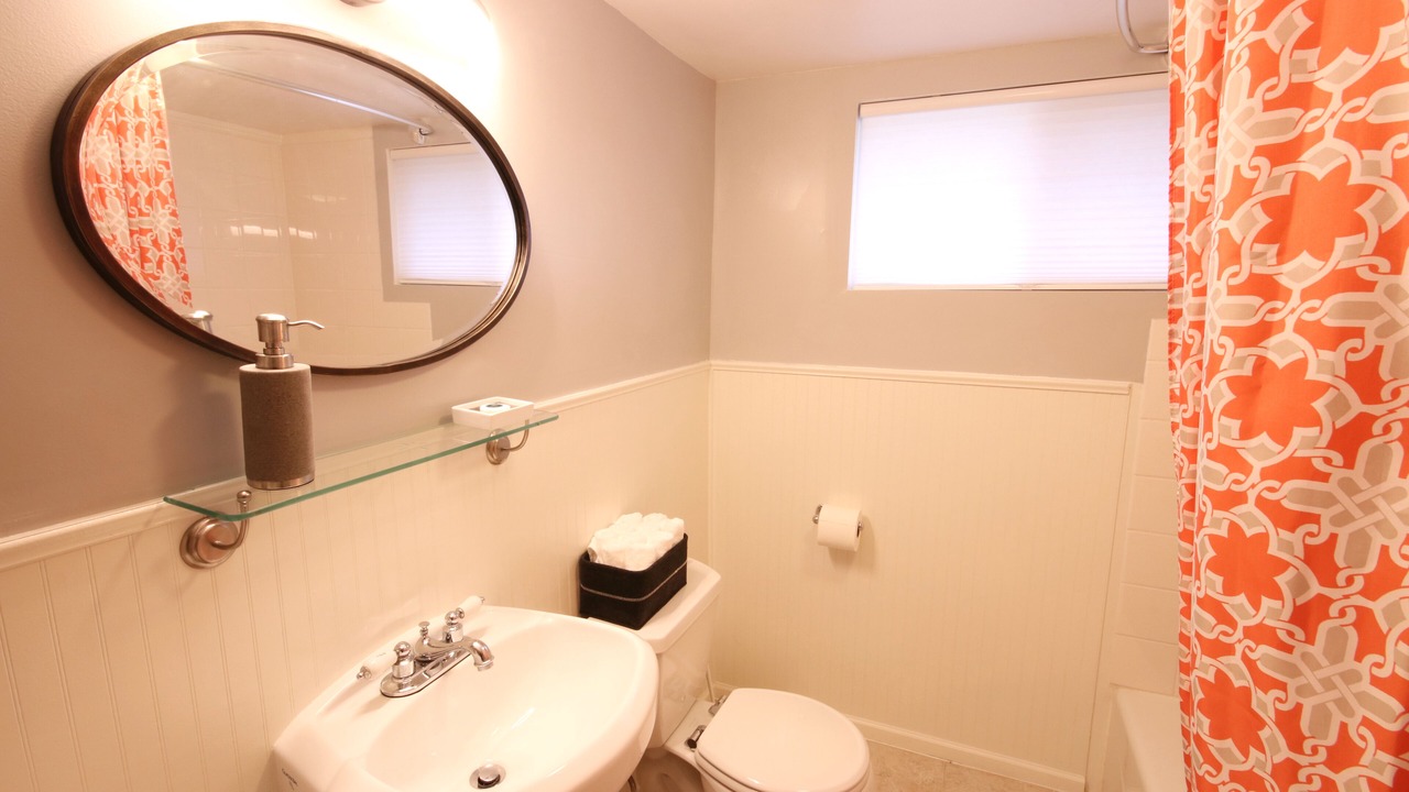 Photo of Bathroom in Roosevelt