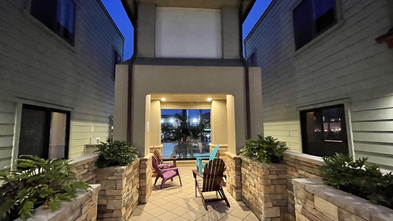 Photo of Patio Balcony in Crown Point