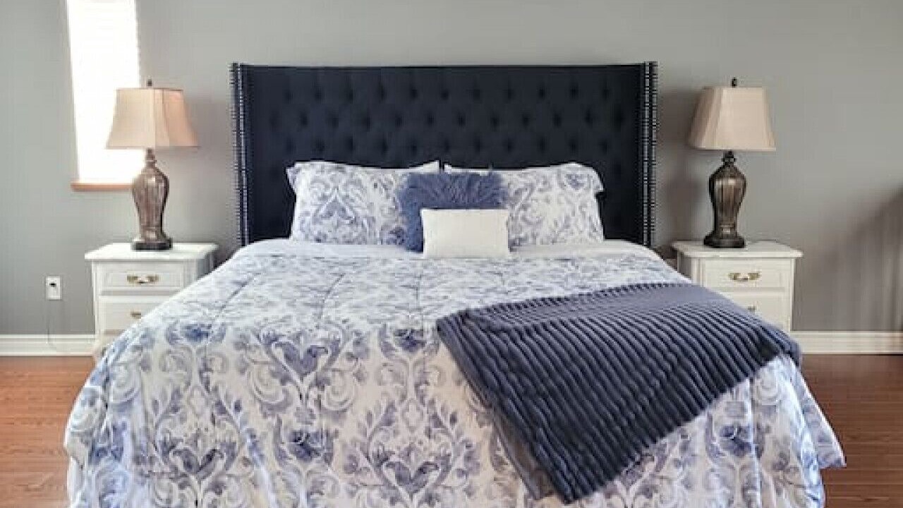 Photo of Bedroom in Kawartha Lakes