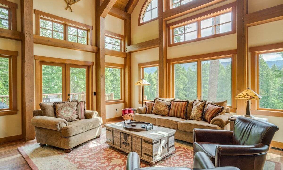 Photo of Livingroom in Leavenworth