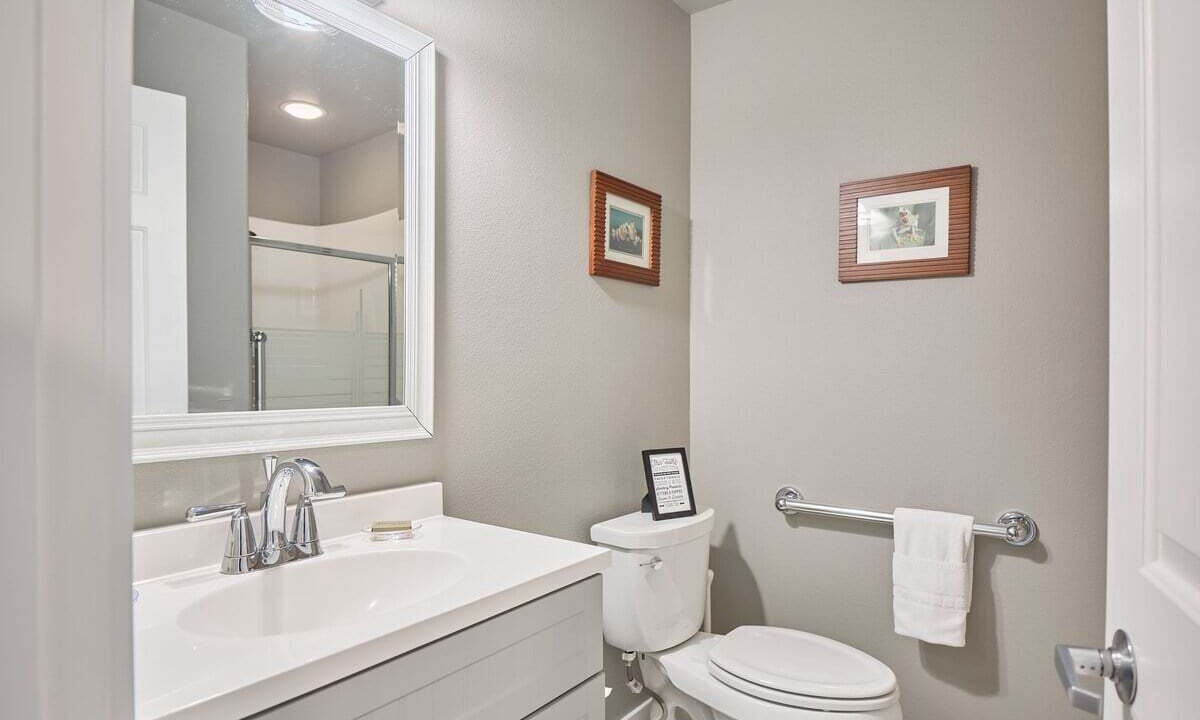 Photo of Bathroom in Leavenworth
