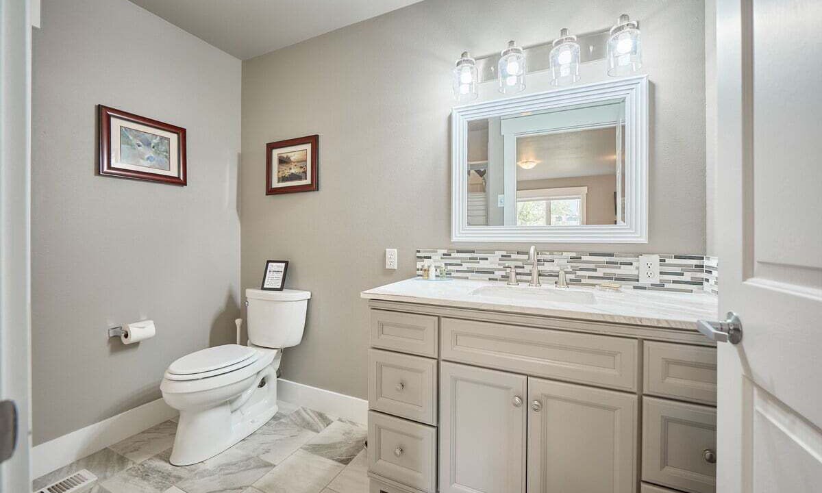 Photo of Bathroom in Leavenworth