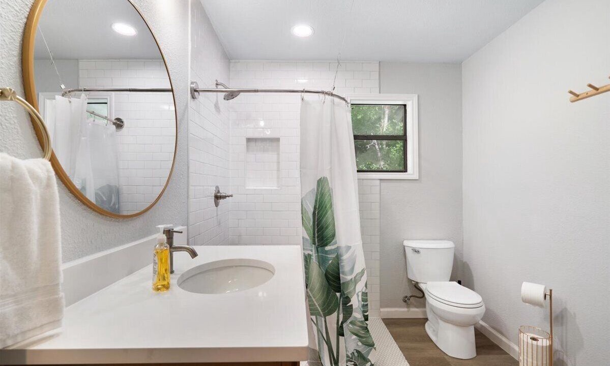 Photo of Bathroom in Buda
